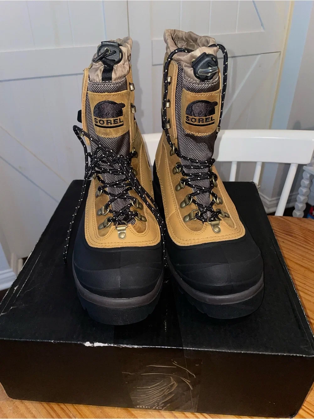 Sorel Conquest Waterproof Boots In British Tan Leather Men’s Sz 10.5 NWB